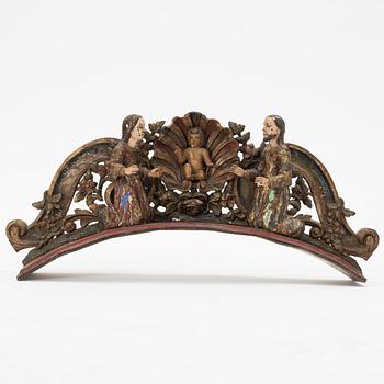 Crown, carved wood, 17th/18th century, Southern Europe.