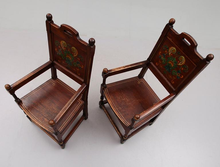 KARMSTOLAR, 1 par, barockstil, 1900-talets första hälft.