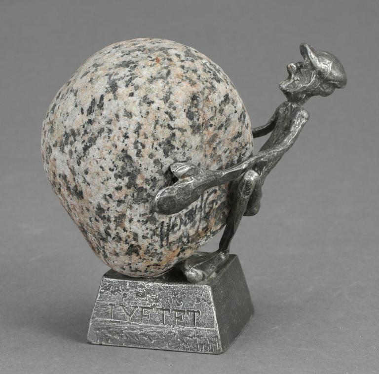 HENRY GUSTAFSSON, skulptur, "Lyftet", tenn och sten, 1991.