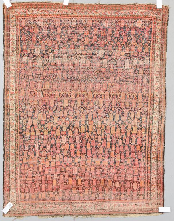 MATTA, orientalisk, ca  190x148 cm.