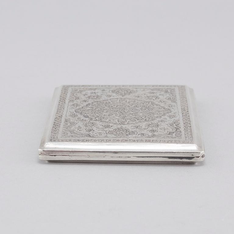 A cigarette case in silver, Persia/Iran, unidentified marks. Total weight 151 g.