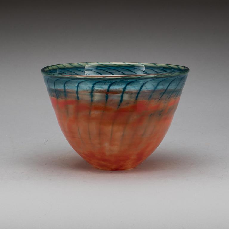 SKÅL, glas, Kosta Boda, formgiven av Kjell Engman.