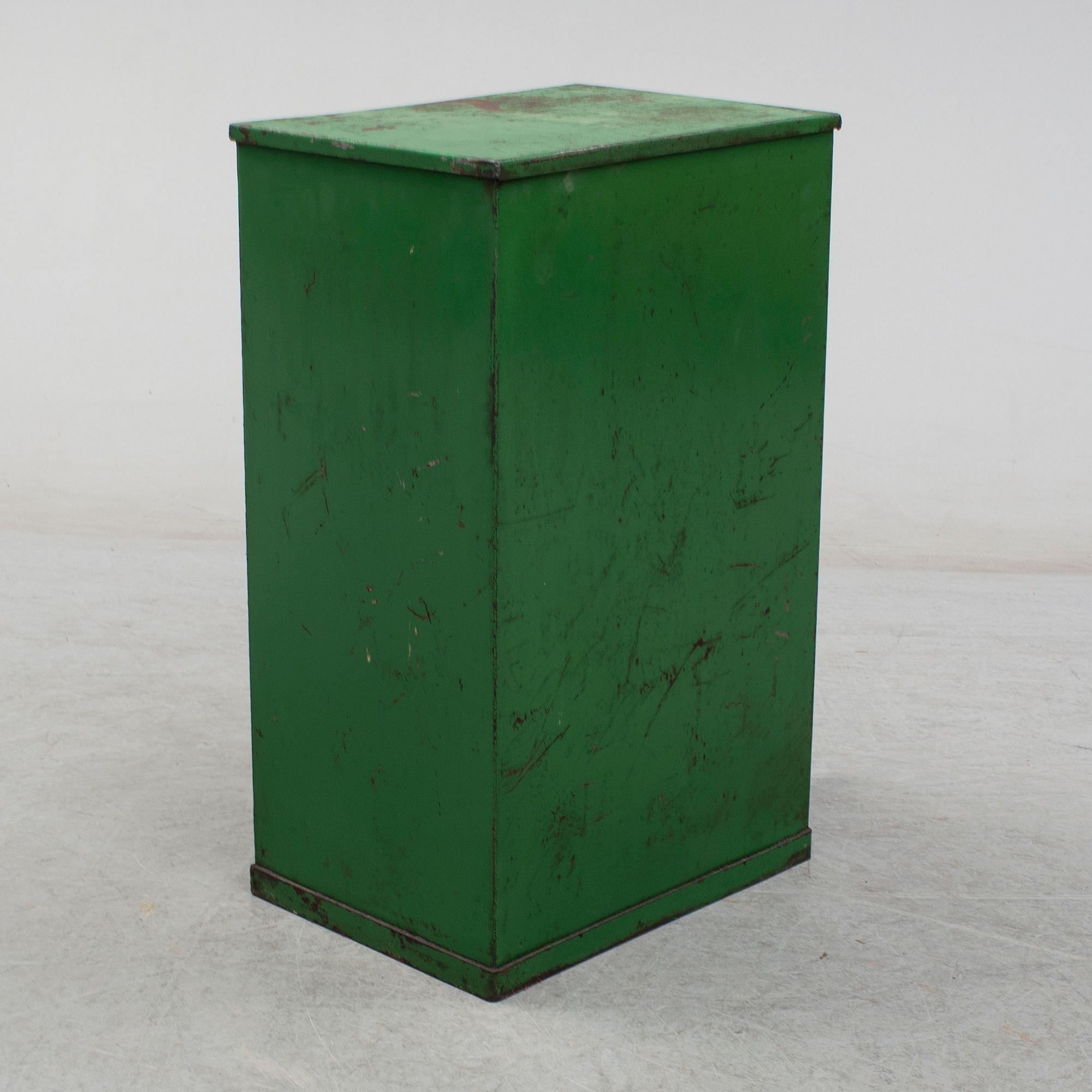 OLJEBAR, "BP" omkring 1900-talets mitt.