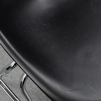 CHARLES AND RAY EAMES, stolar, 8 st, "DSS", Vitra.