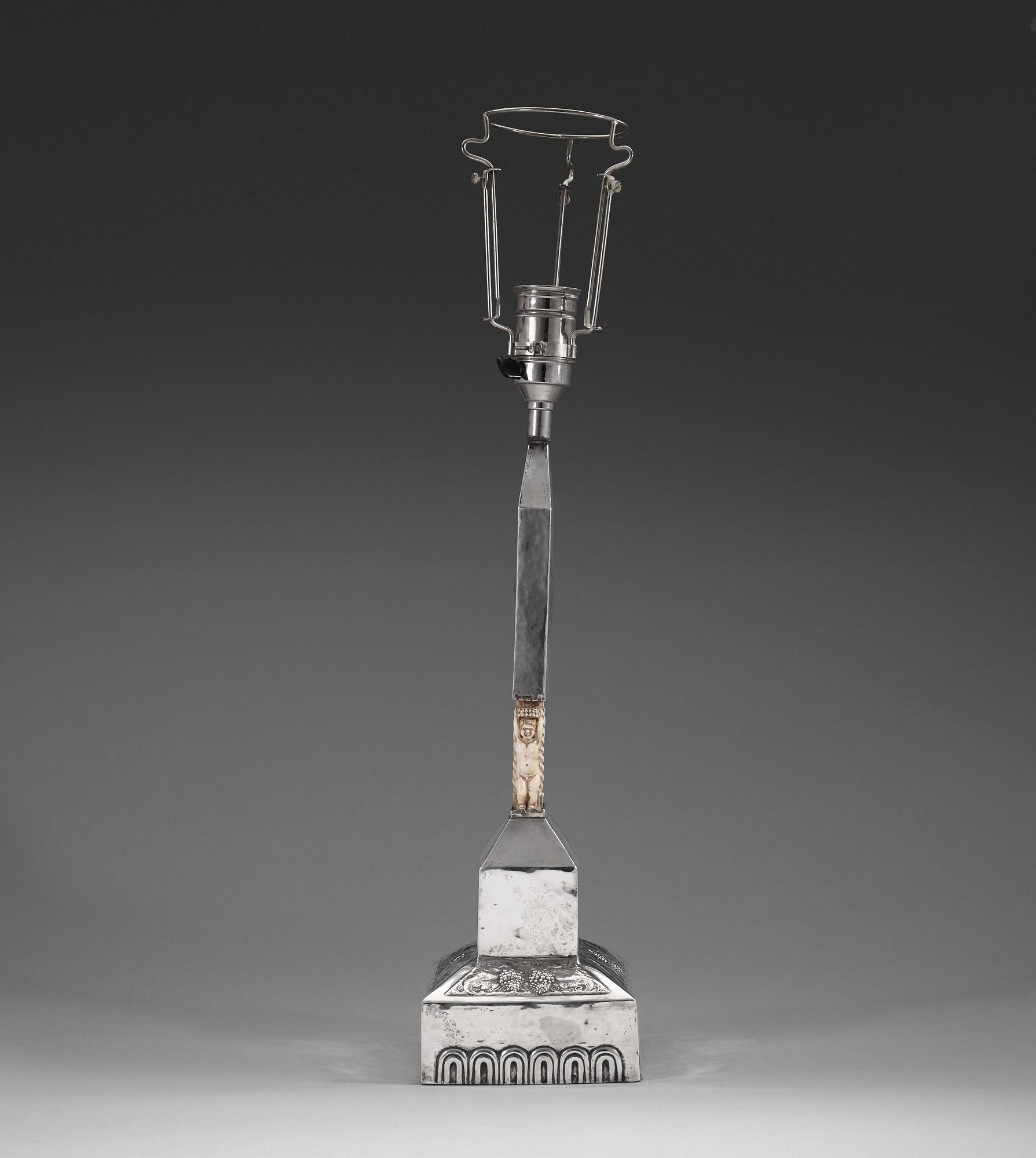 A Märta af Ekenstam silver table lamp, Malmö 1926.