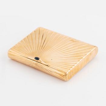 14K gold case, Russia.