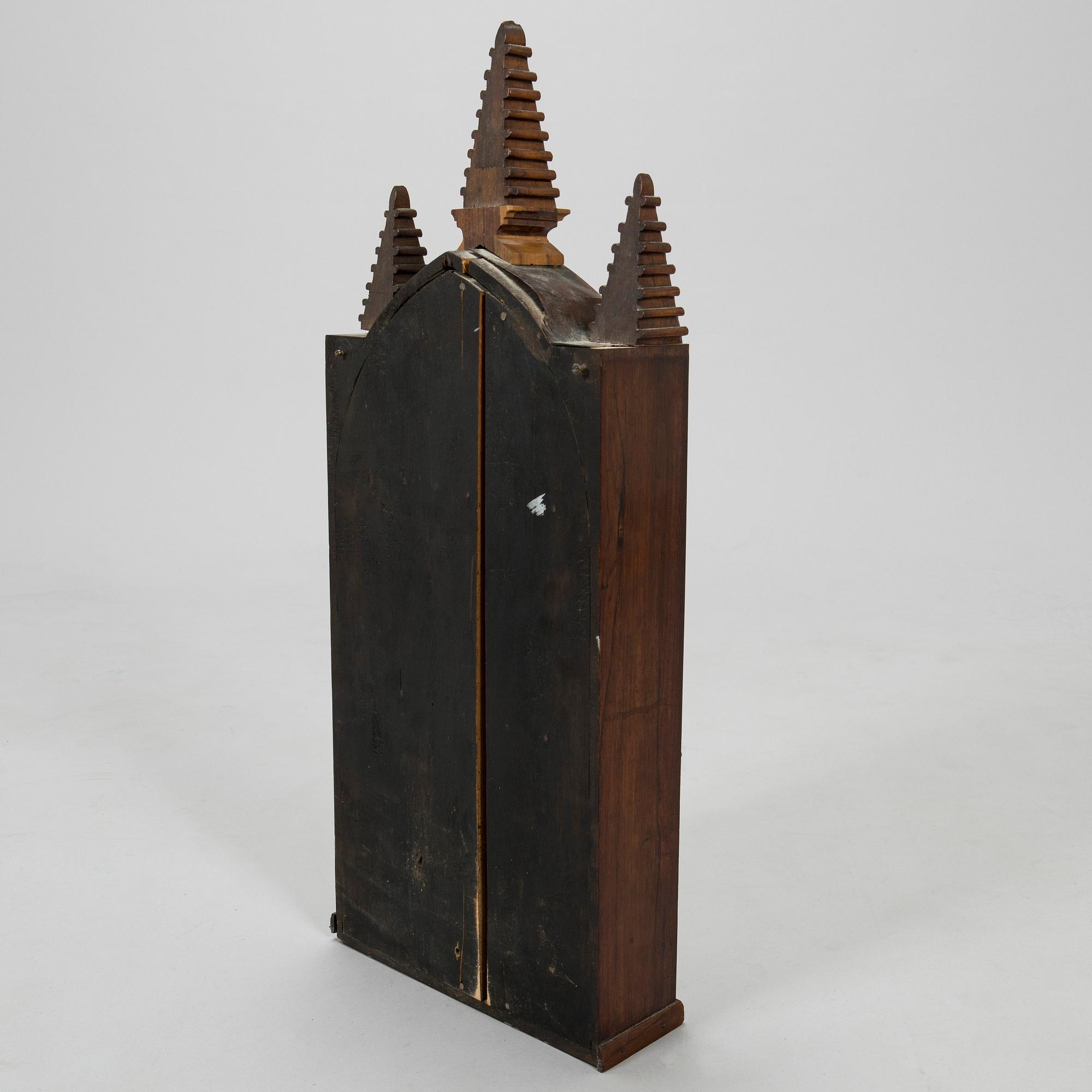 Seinäkaappi, 1800-luvun loppu.