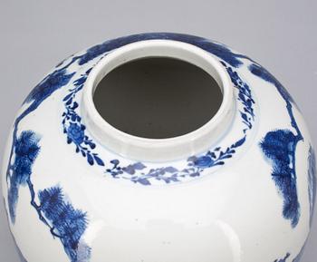 VAS, porslin, Kangxistil, 1900-tal.