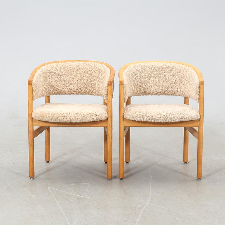 Armchairs, a pair from the late 20th century.