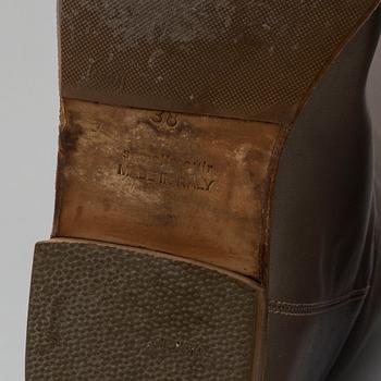 HERMÈS, "Jumping leather riding boots", 2013, size 38.