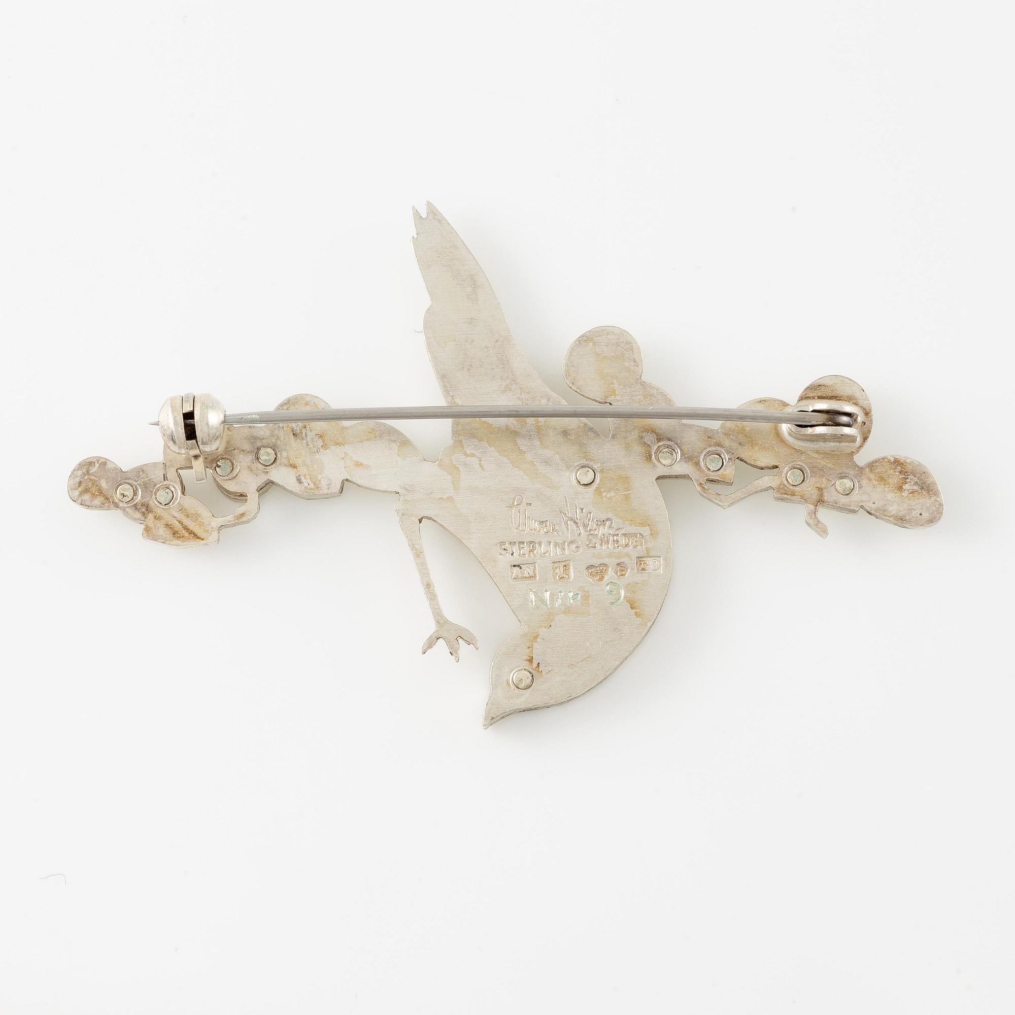 Wiwen Nilsson, a brooch in the form of a bird on a branch, sterling silver, Lund 1969.