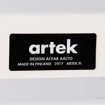 ALVAR AALTO, BÄNK 153B, Artek, 2017. Modellen formgiven 1945.