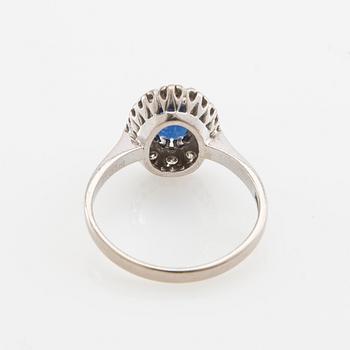 Bo Andersson, Ring 18K white gold set with an oval faceted sapphire and round brilliant-cut diamonds, Uppsala 2010.