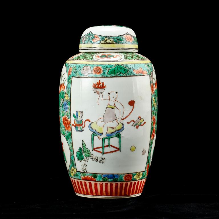 LOCKURNA, porslin, Kina, 1800-tal.