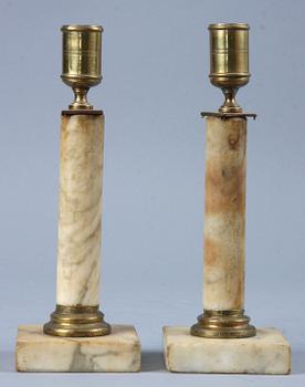 LJUSSTAKAR, ett par, sengustavianska, 1800-tal.