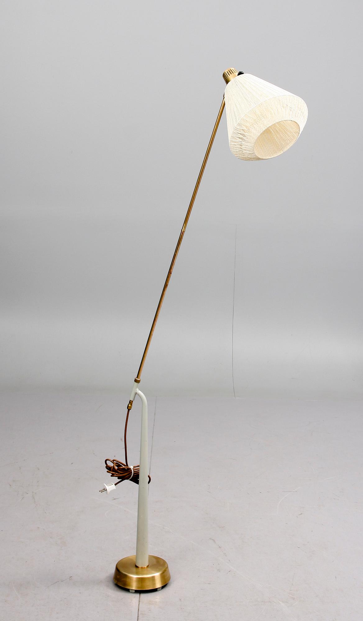 GOLVLAMPA. Atelje Lyktan, 1900-talets andra hälft.