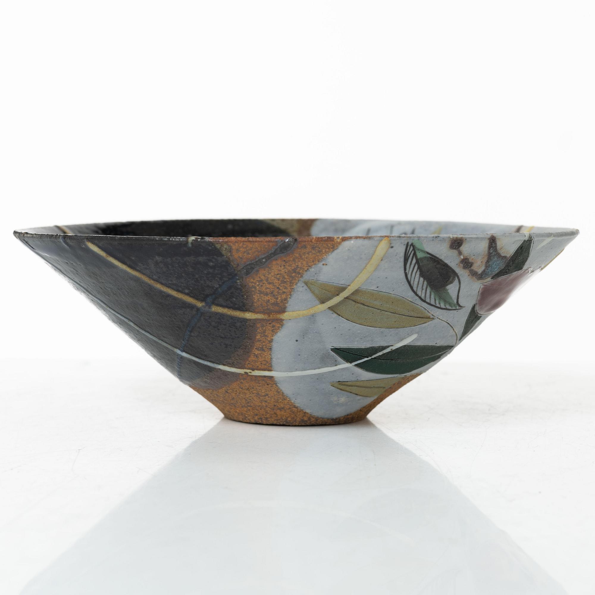 Eva Bengtsson, a stoneware bowl, own studio, Frillesås.
