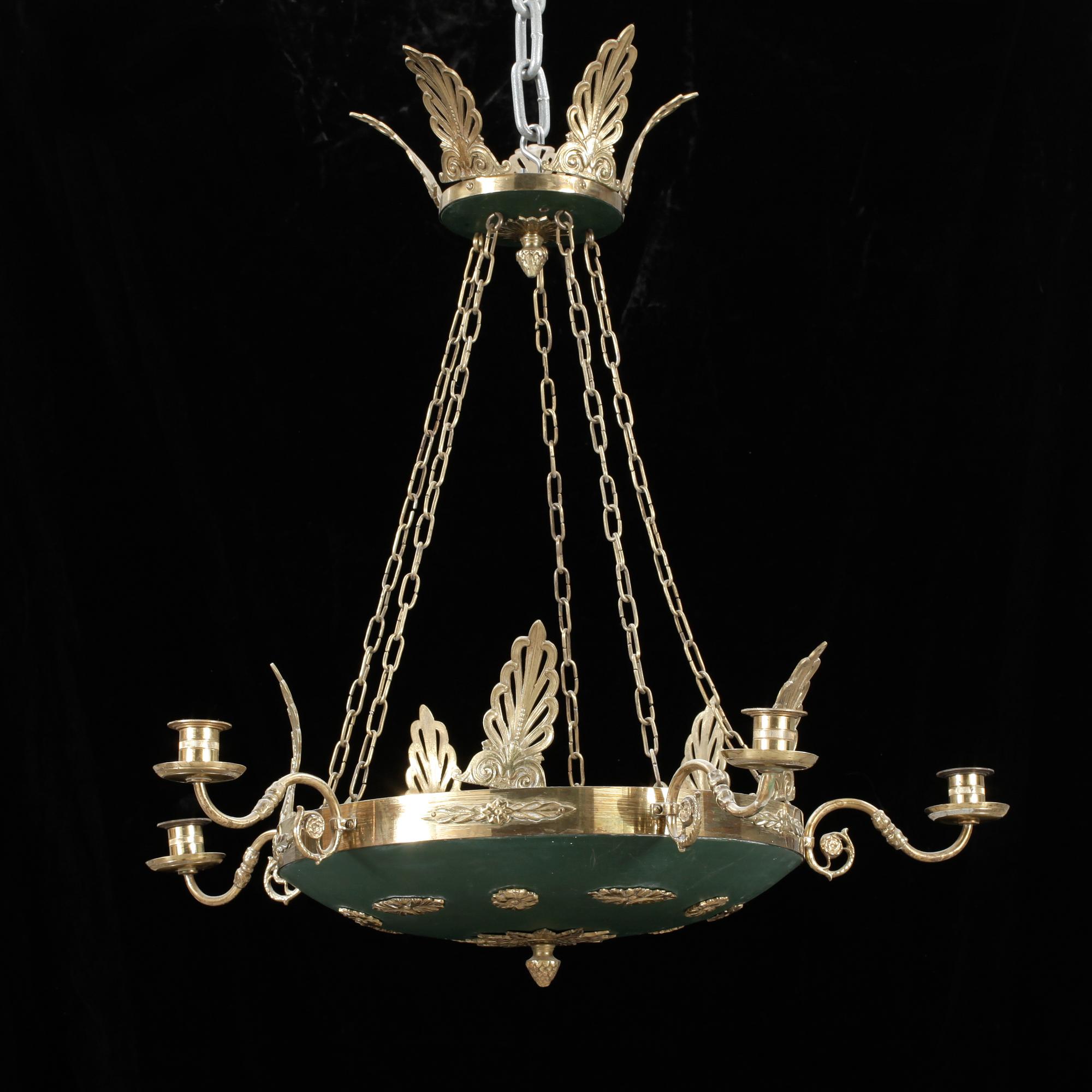 TAKAMPEL, Karl Johan stil, 1900-tal. Höjd: 68 cm.
