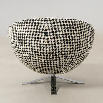 Swivel armchair, later part of the 20th century.