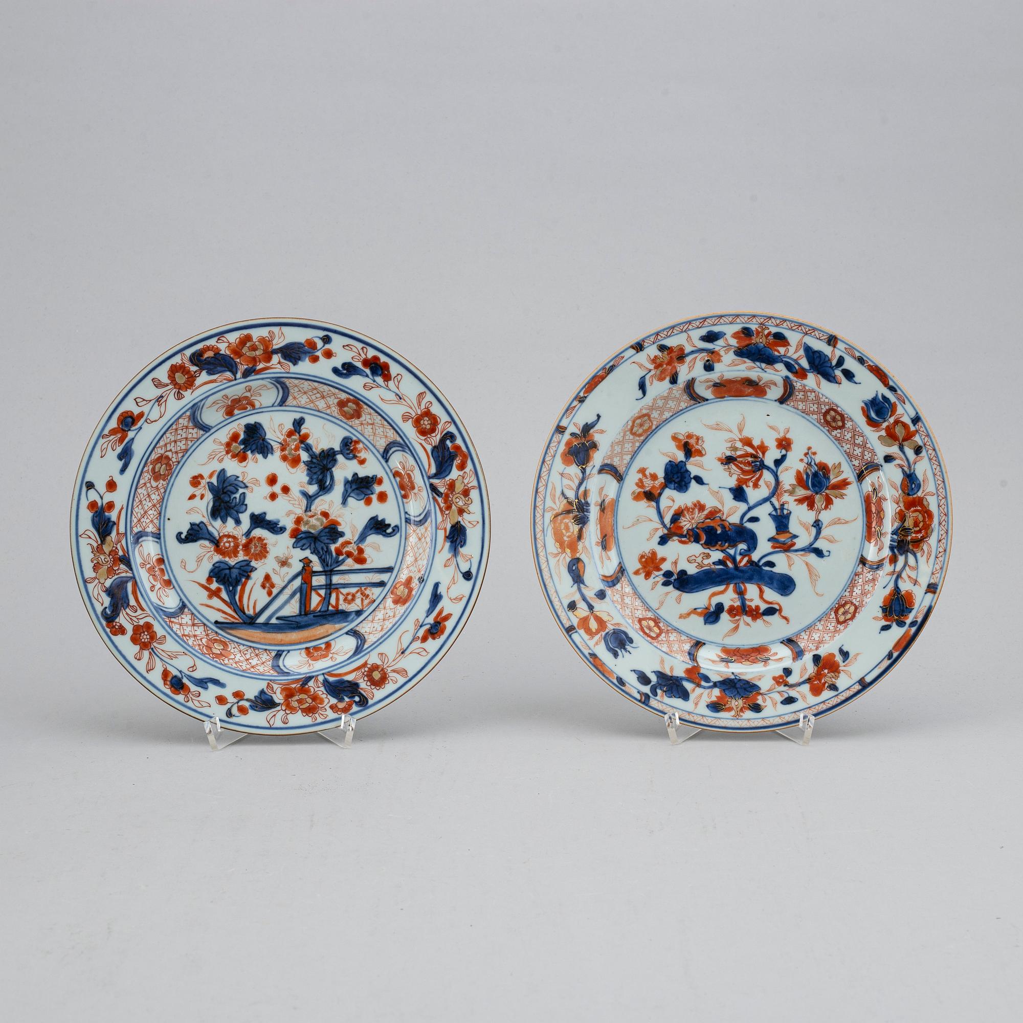 Four imari export plates, Qing dynasty, Qianlong (1736-95).