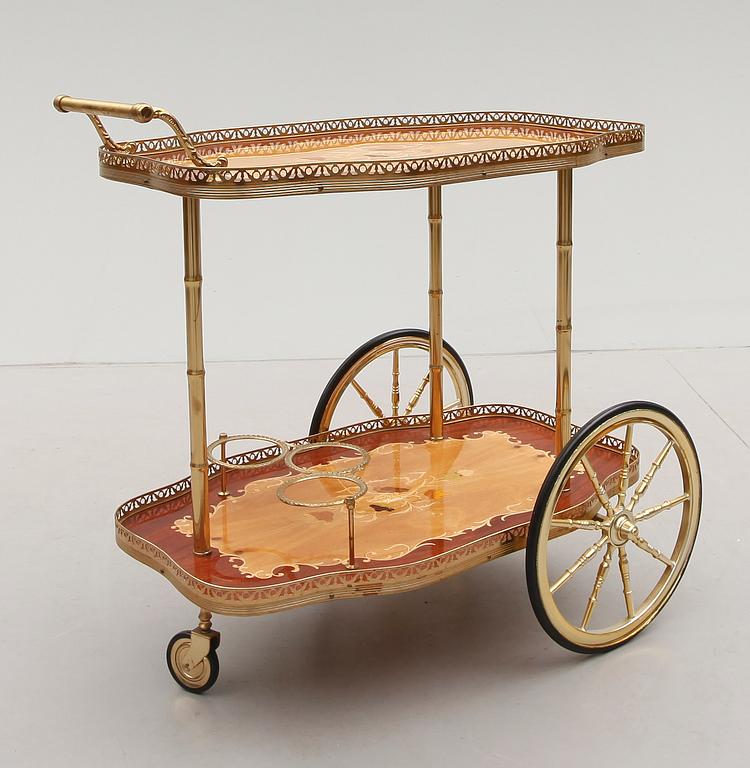 SERVERINGSVAGN, 1900-talets andra hälft.