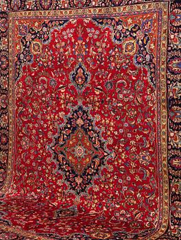 MATTA, Meshed, ca 340 x 255 cm.