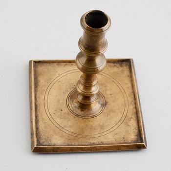LJUSSTAKE, mässing, 1500-tal.
