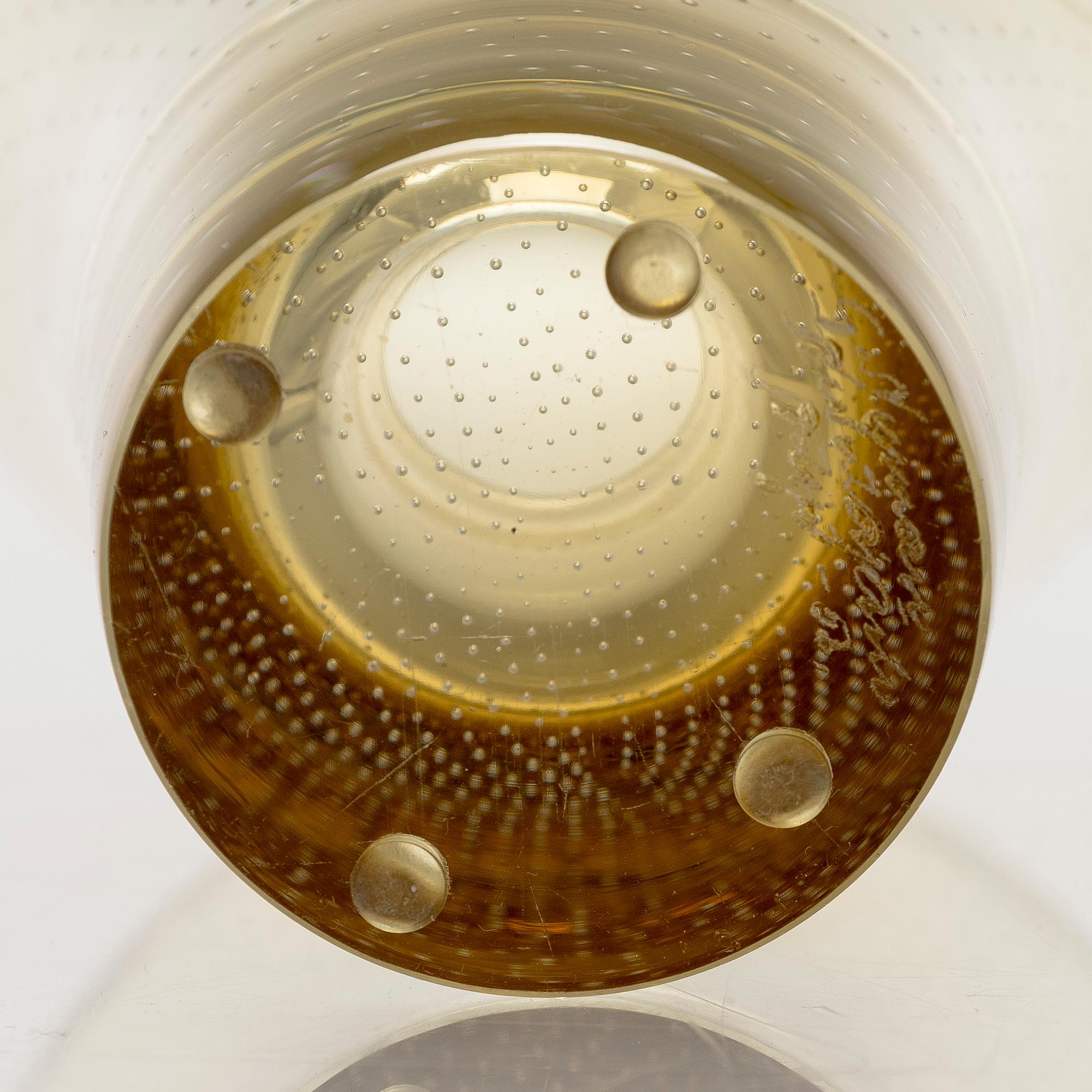 Gunnel Nyman, vas, modell "GN 12", signerad G. Nyman Nuutajärvi Notsjö -56.