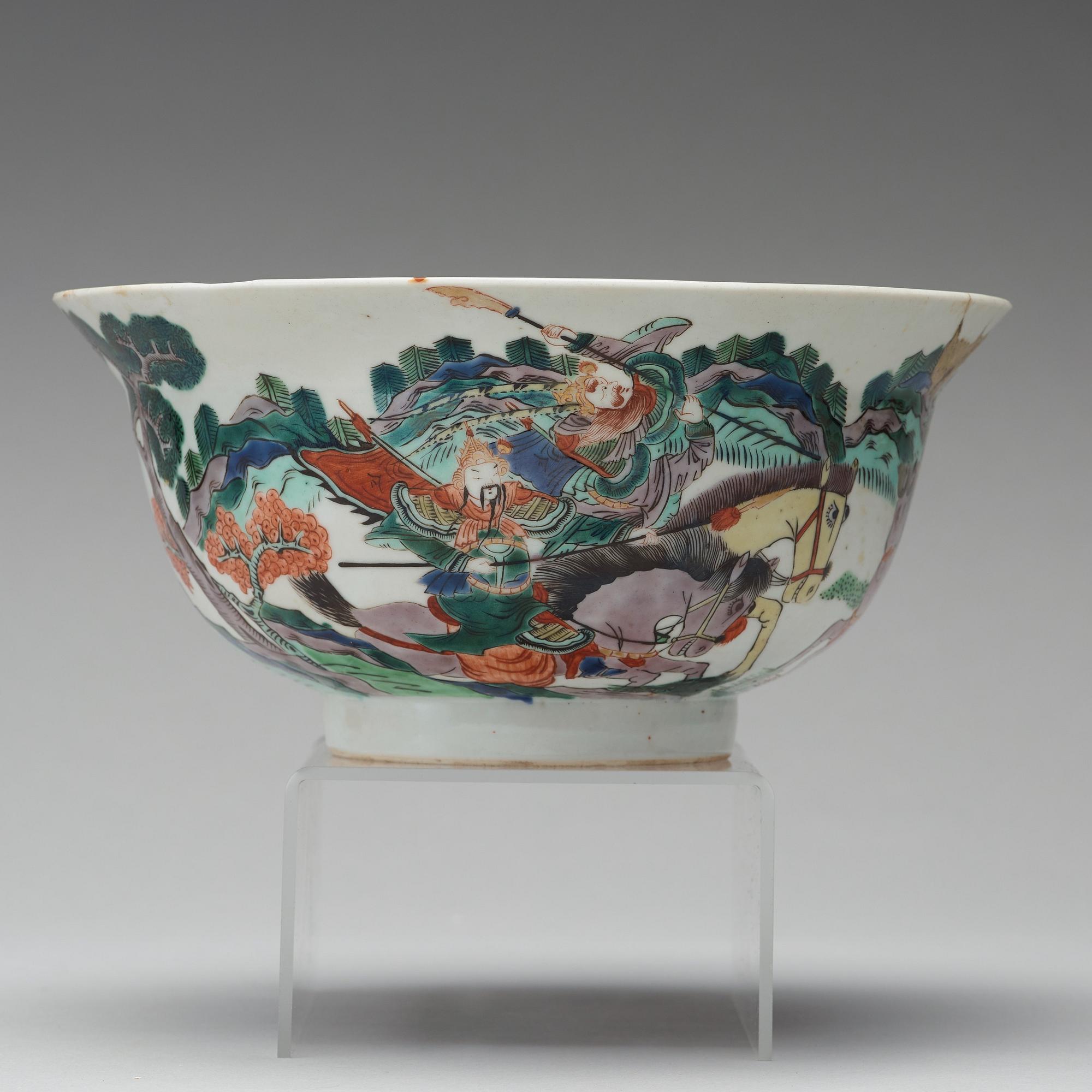 SKÅL, porslin. Qingdynastin, Kangxi (1662-1722).