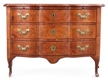 608. A Swedish late Baroque 18th Century commode, by J H Fürloh.