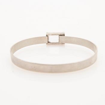 Åke Lindström för Bengt Erik Hallberg, armring, silver med bergkristall, 1973.