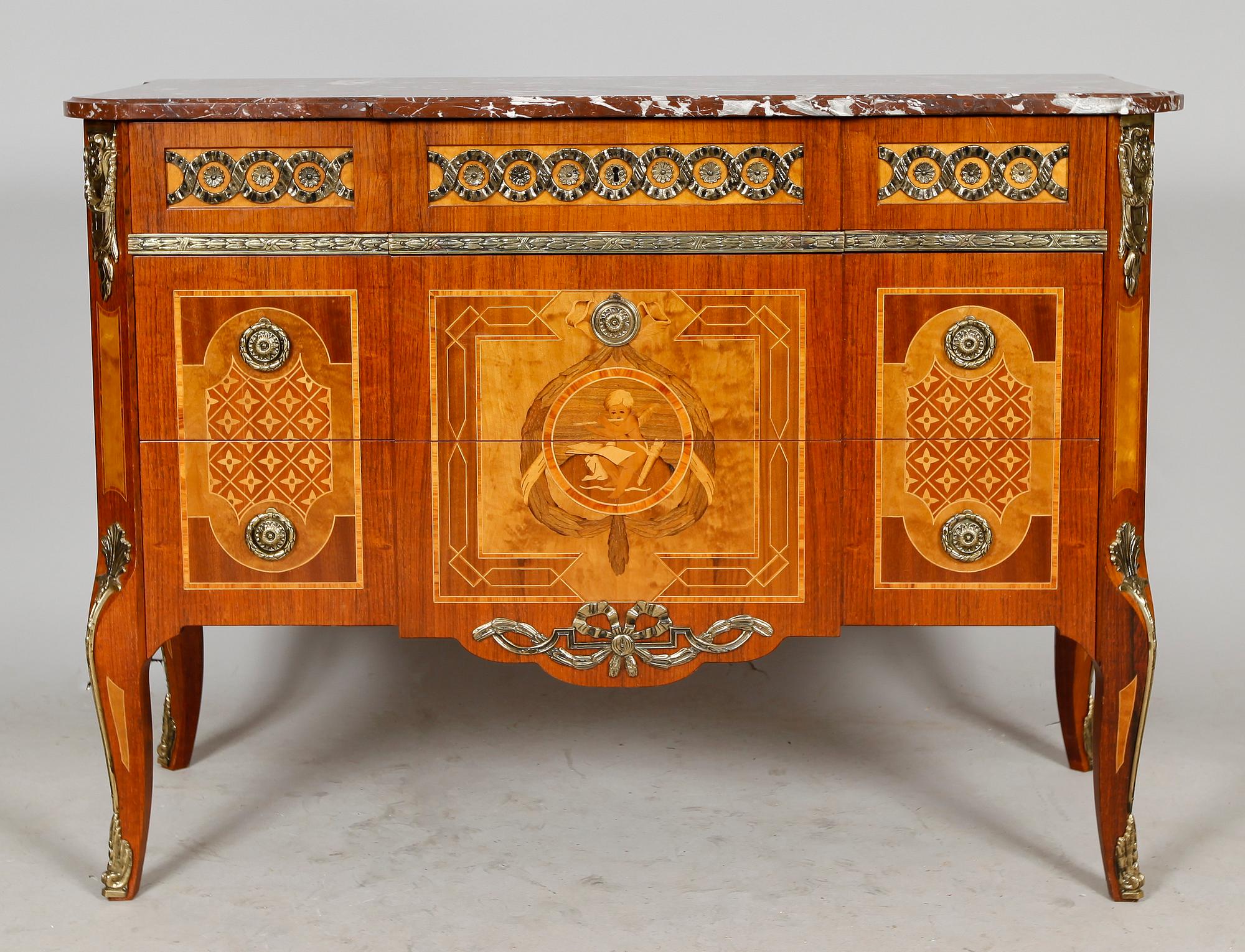 BYRÅ, gustaviansk stil, sk Hauptkopia, 1900-talets andra hälft.