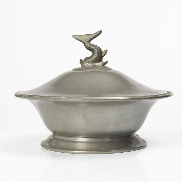 Firma Svenskt Tenn, Lidded tureen, Stockholm, 1926.