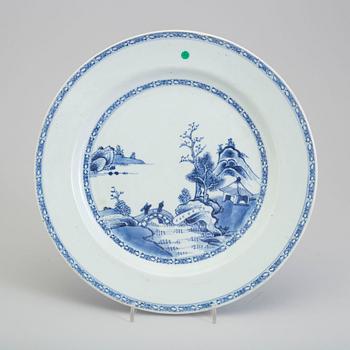A blue and white dish, Qing dynasty, Qianlong (1736-95).