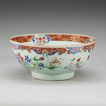 BÅLSKÅL, kompaniporslin. Qing dynastin, Qianlong (1736-1795).