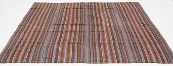 A Djajim carpet, ca 260 x 225 cm.