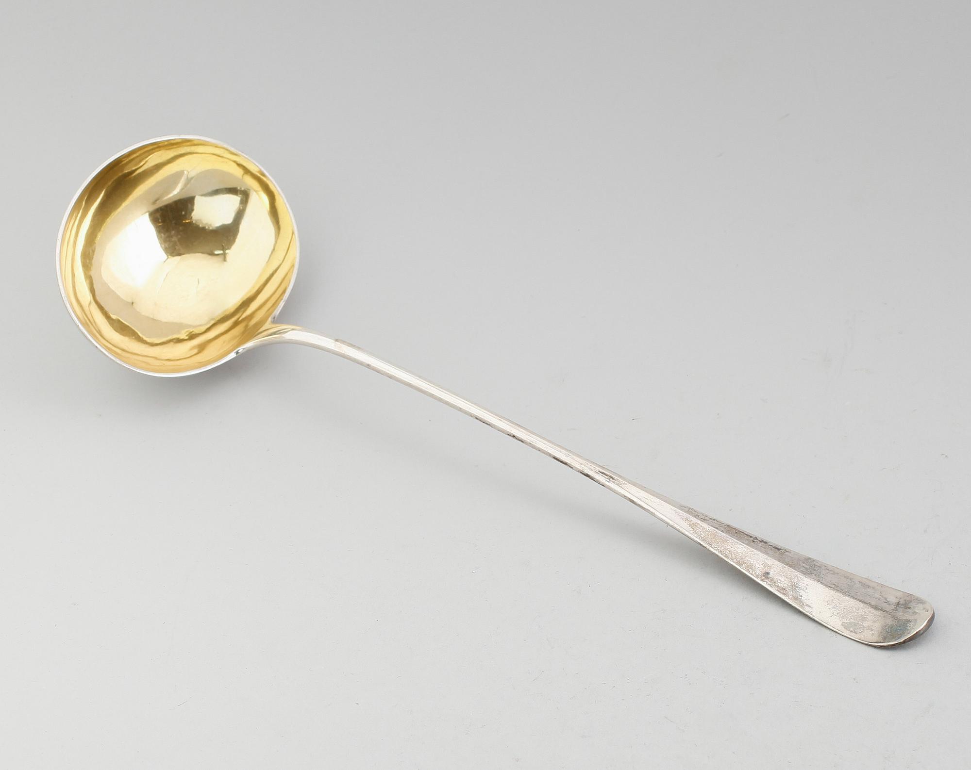 SOPPSLEV, silver, Gustaf Möllenborg, Stockholm 1879. Vikt ca 191 gram.