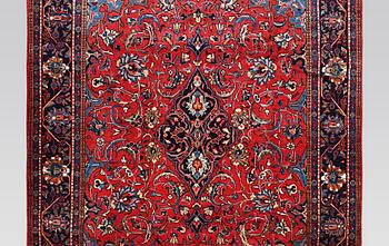 A carpet, Mahal, 328 x 222 cm.