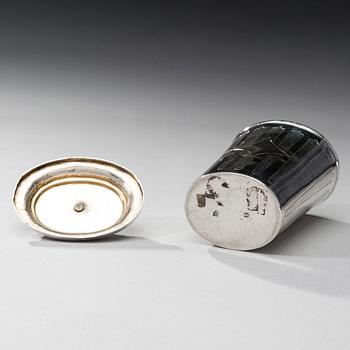 TEBURK, silver, Österrike 1807. Vikt 271,3 g.