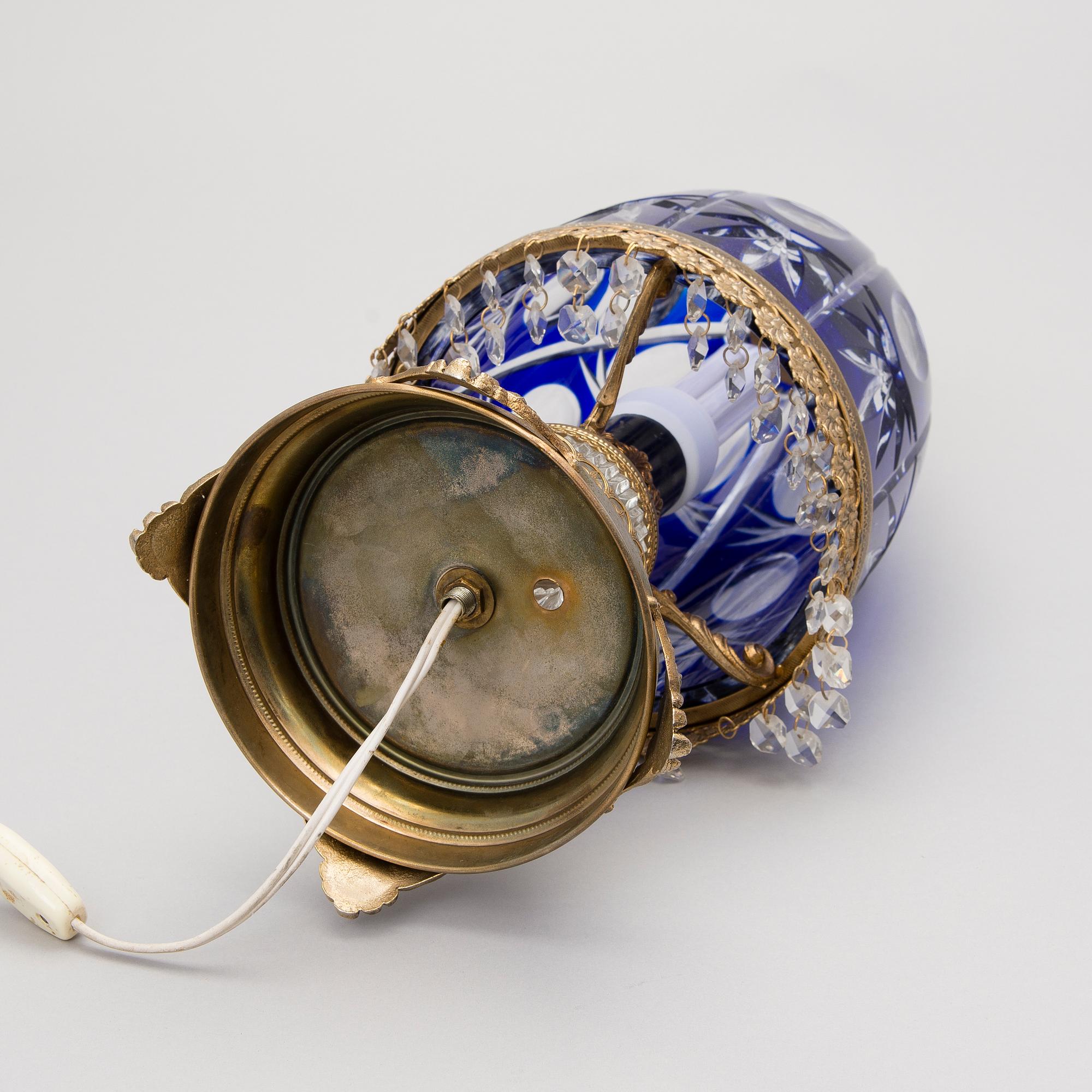 BORDSLAMPA, 1900-talets mitt.
