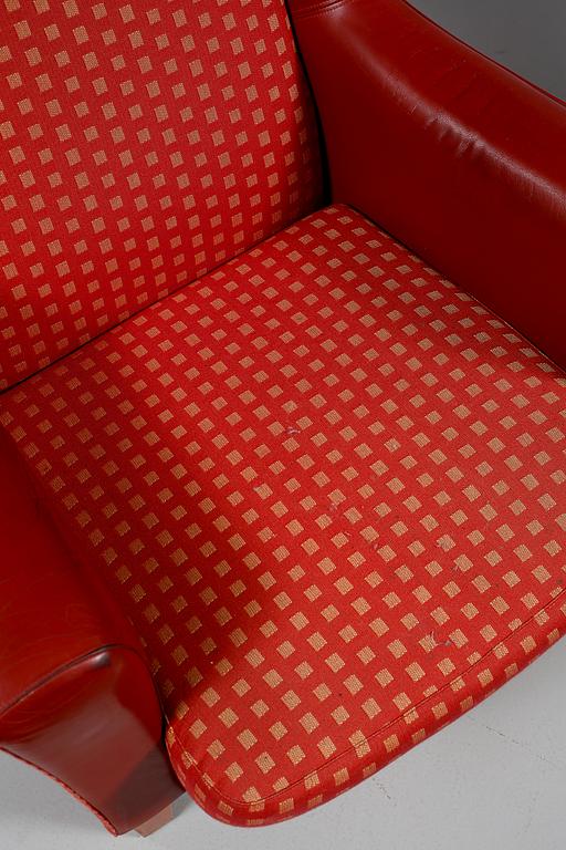 FÅTÖLJER, ett par, 1900-talets andra hälft.