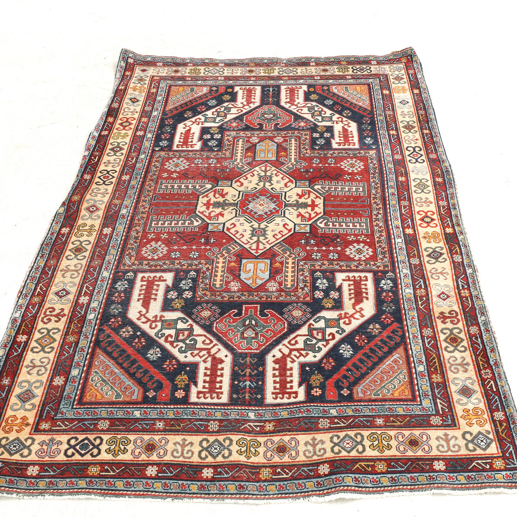 Matta,  Karabagh antik/semiantik ca 205x132 cm.