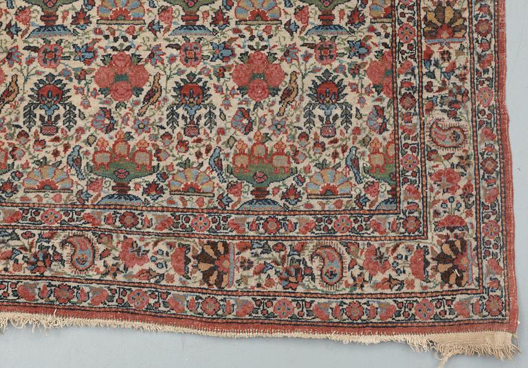 SEMI-ANTIQUE QUM.