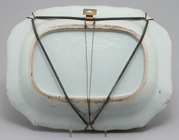 TERRINFAT, porslin, Kina, 1700-tal.