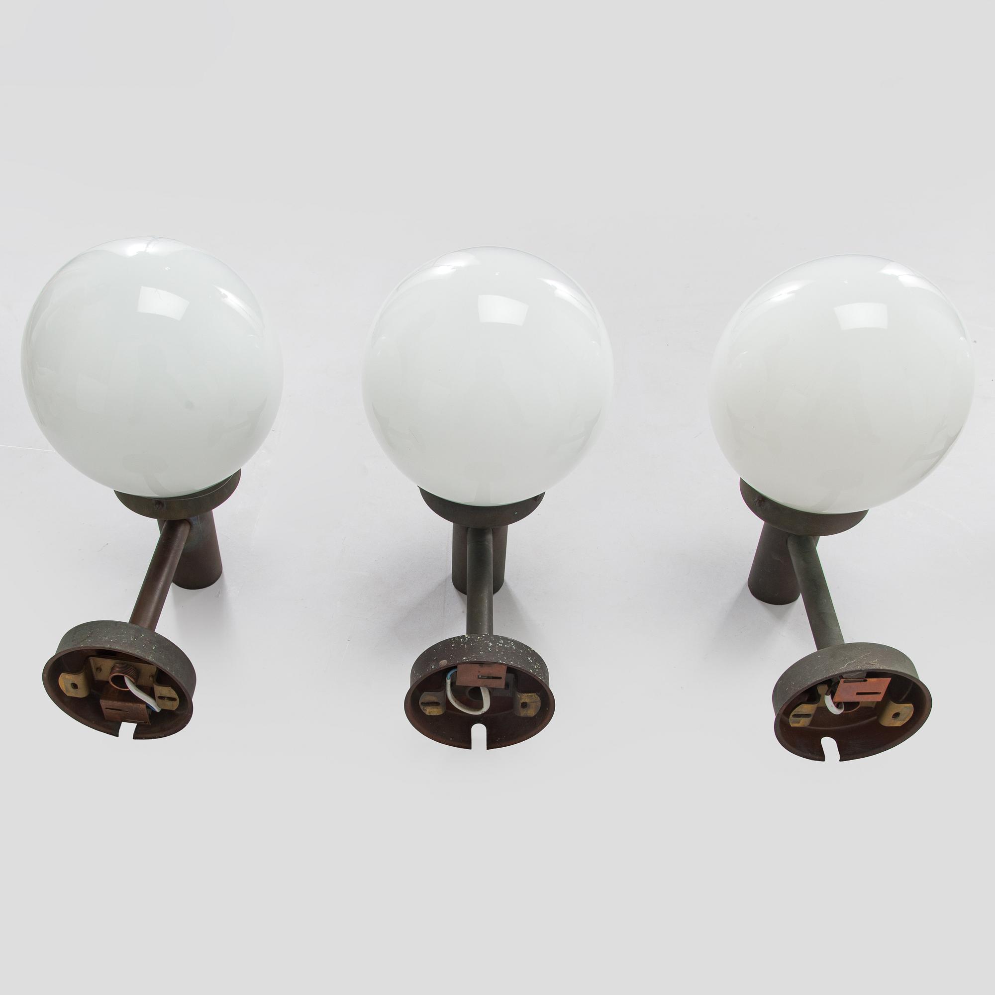 Lisa Johansson-Pape, A set of six of 1970s outdoor wall lights '140-015' for Stockmann Orno.
