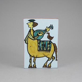 VAS, fajans, "Karneval", Stig Lindberg, Gustavsbergs studio, i produktion 1958-1962.