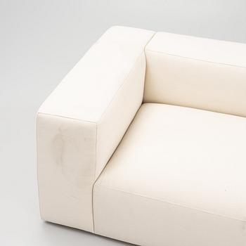 Soffa, "Bulky", Layered.