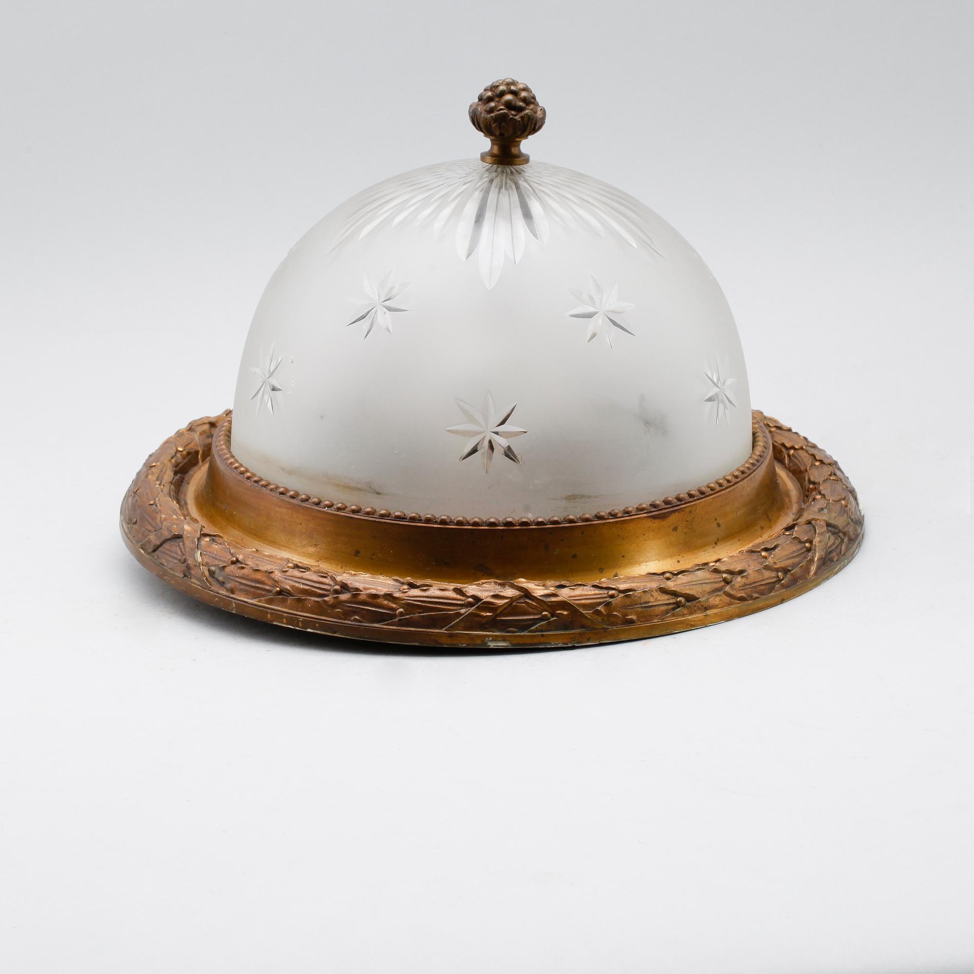 TAKPLAFOND, 1900-talets första hälft.