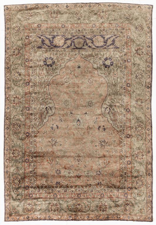 A Turkish rug, c. 185 x 125 cm.
