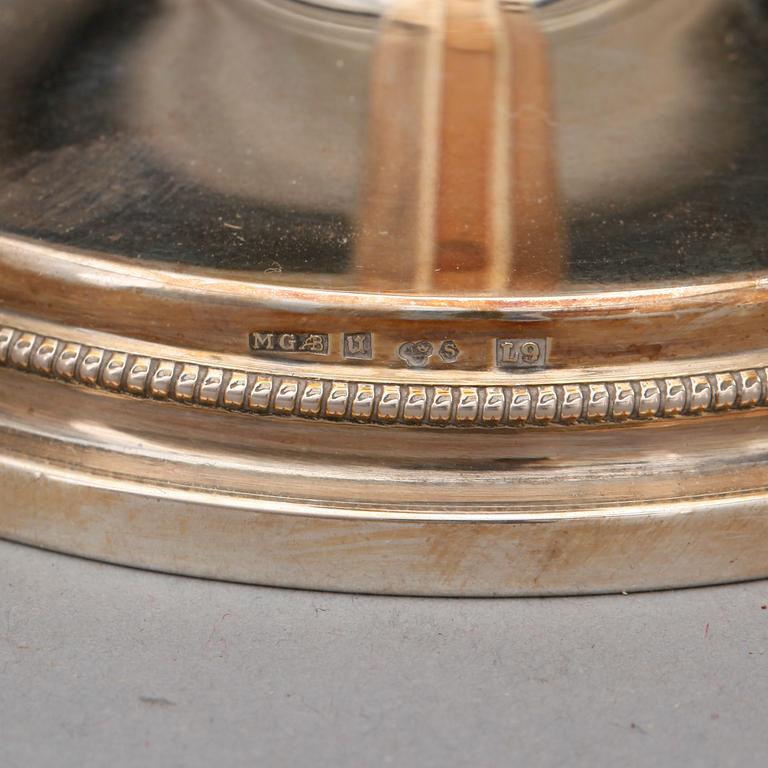LJUSSTAKAR, ett par, silver, Markströms Guldsmeds Ab, Uppsala, 1961.